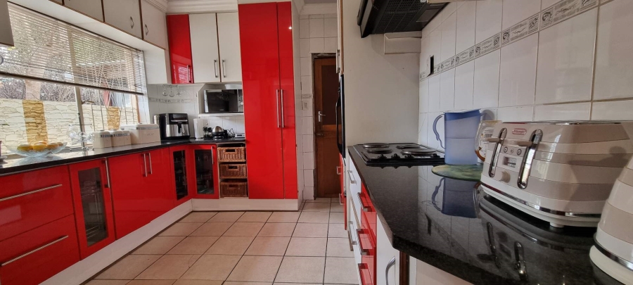 3 Bedroom Property for Sale in Noordhoek Free State